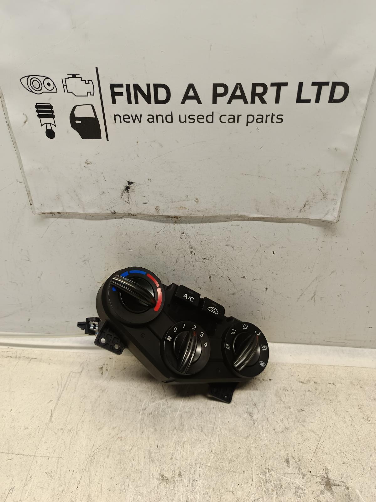 View Auto part Heater/Ac Controls KIA RIO 2008