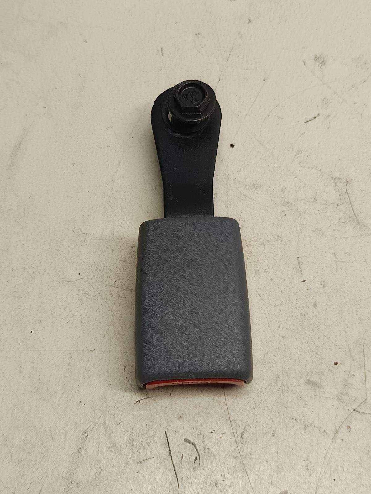 View Auto part Seatbelt/Stalk TOYOTA RAV4 2002