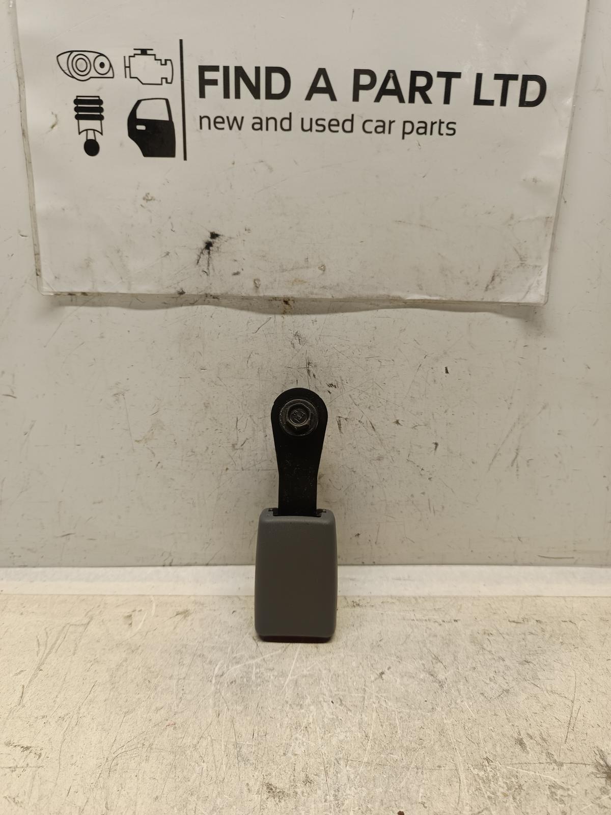 View Auto part Seatbelt/Stalk TOYOTA RAV4 2002