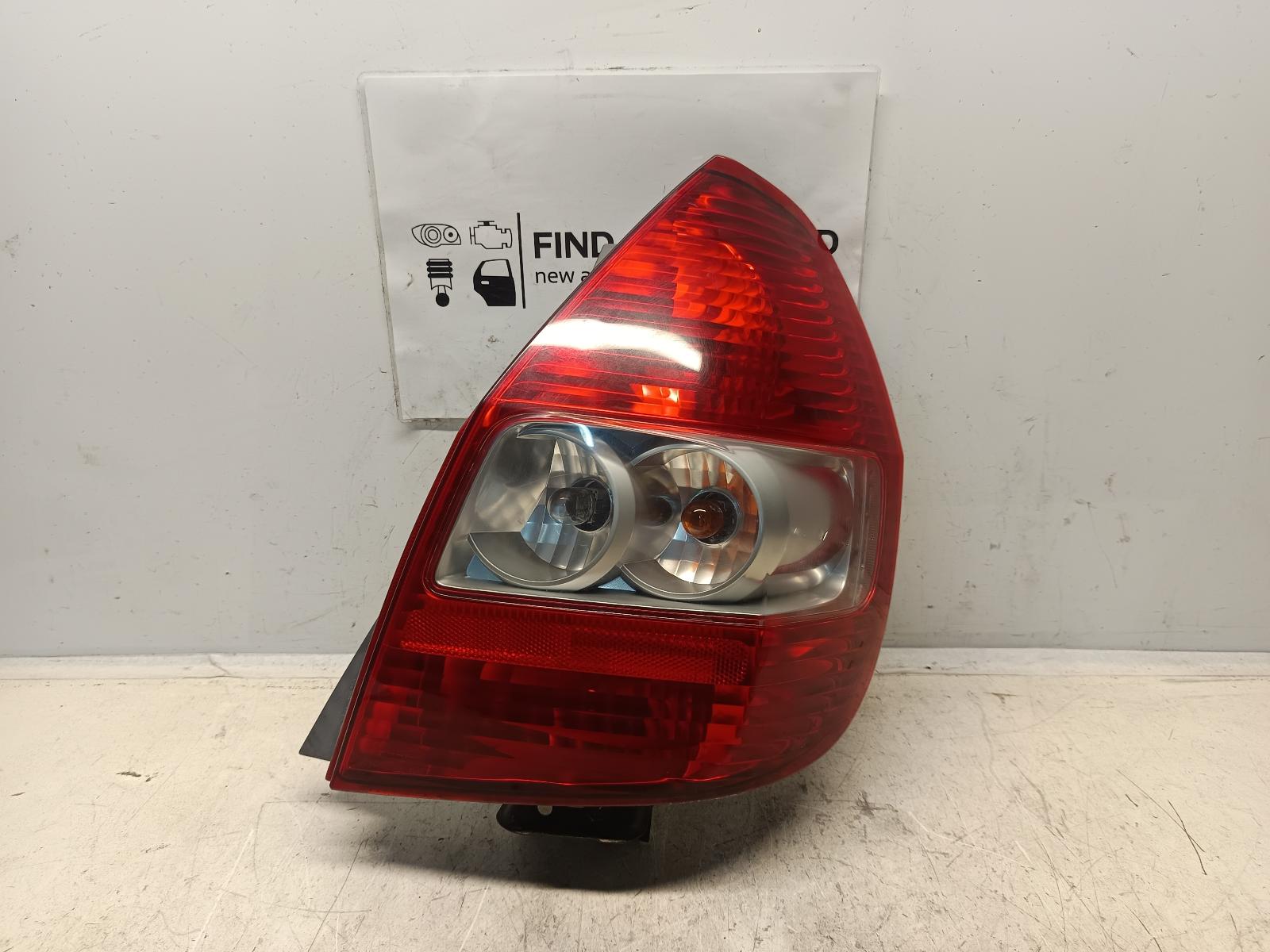 View Auto part Right Taillight HONDA JAZZ 2005