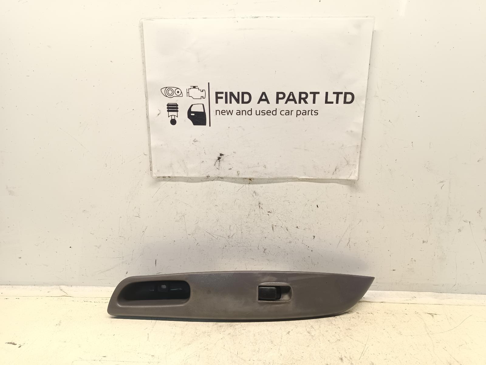 View Auto part Pwr Dr Wind Switch MITSUBISHI DELICA 1994