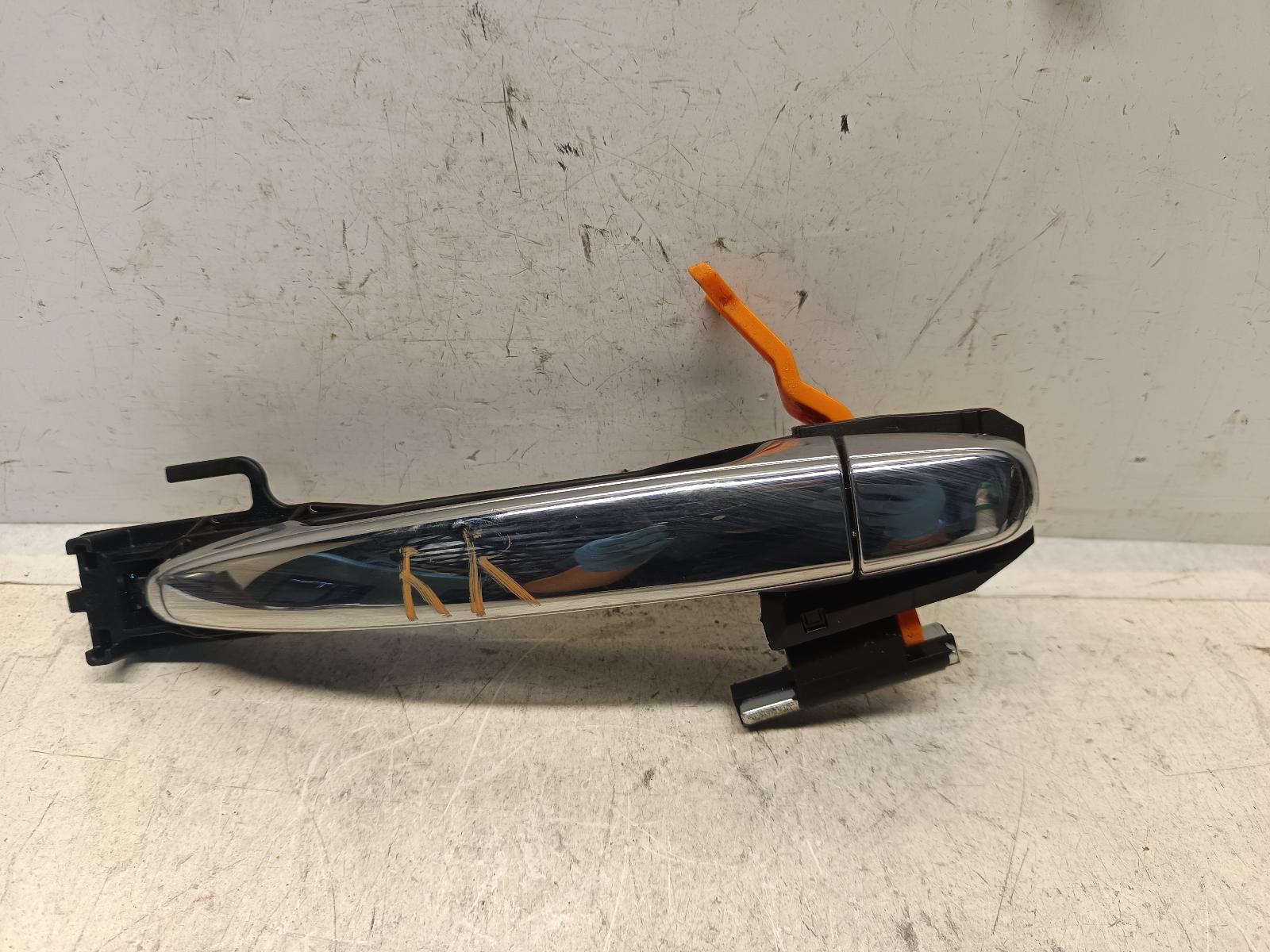 2007 TOYOTA MARKX Door Handle Contact us for Photo