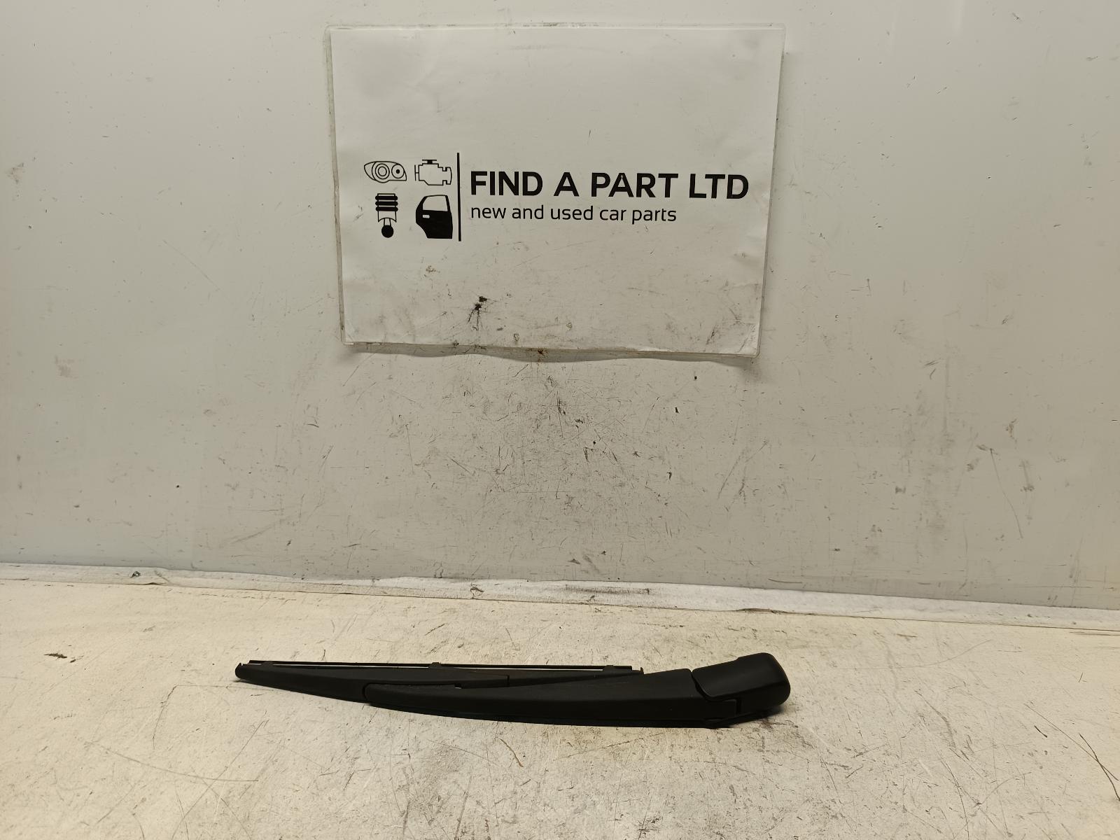 View Auto part Wiper Arm SUZUKI SWIFT 2005