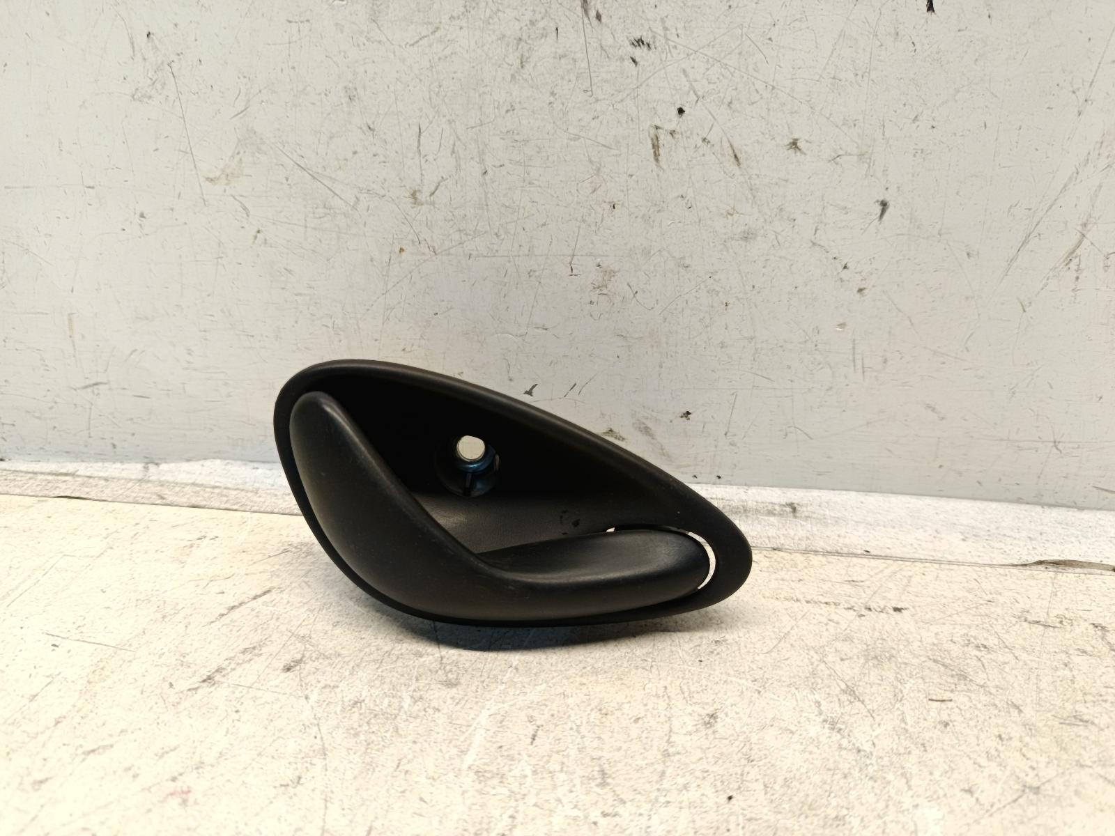 View Auto part Door Handle HOLDEN COMMODORE 1998