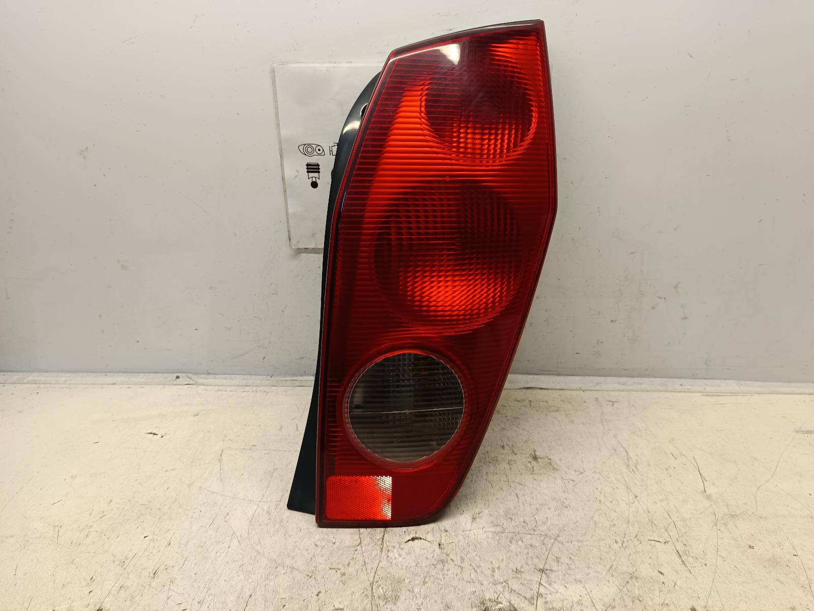 View Auto part Right Taillight MITSUBISHI MIRAGE 2005