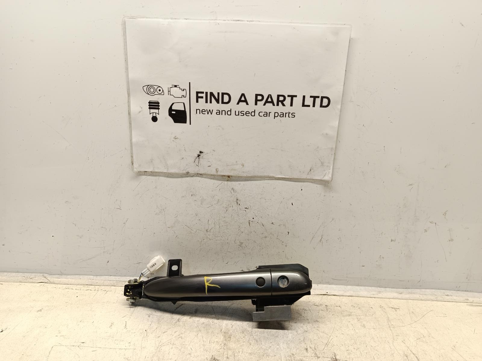 View Auto part Door Handle MAZDA 3 2018