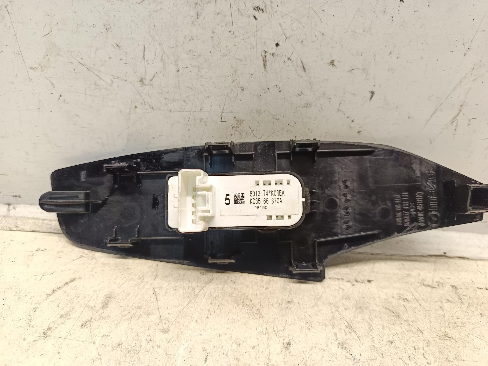 2018 MAZDA 3 Pwr Dr Wind Switch Contact us for Photo