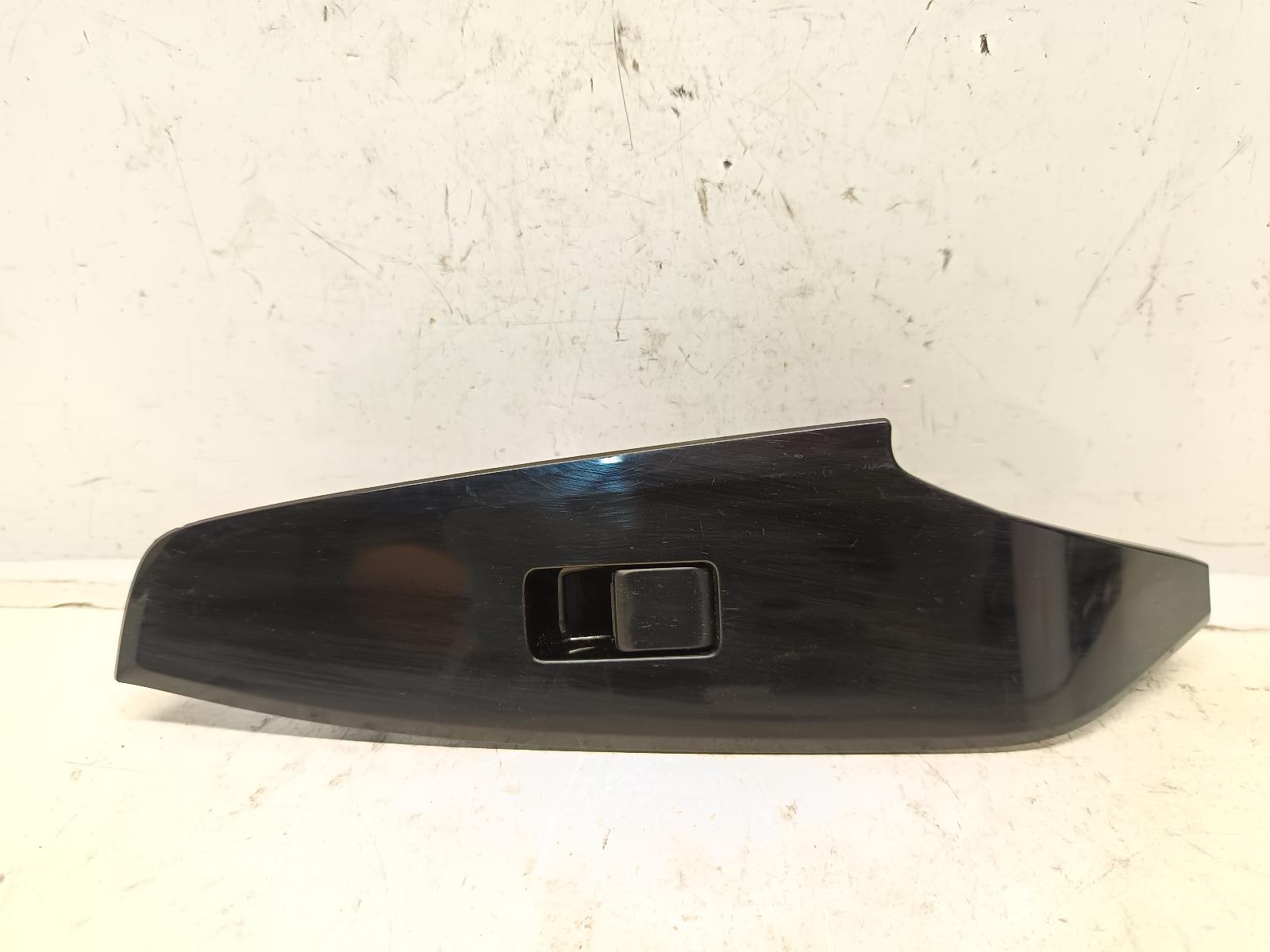 View Auto part Pwr Dr Wind Switch MAZDA 3 2018