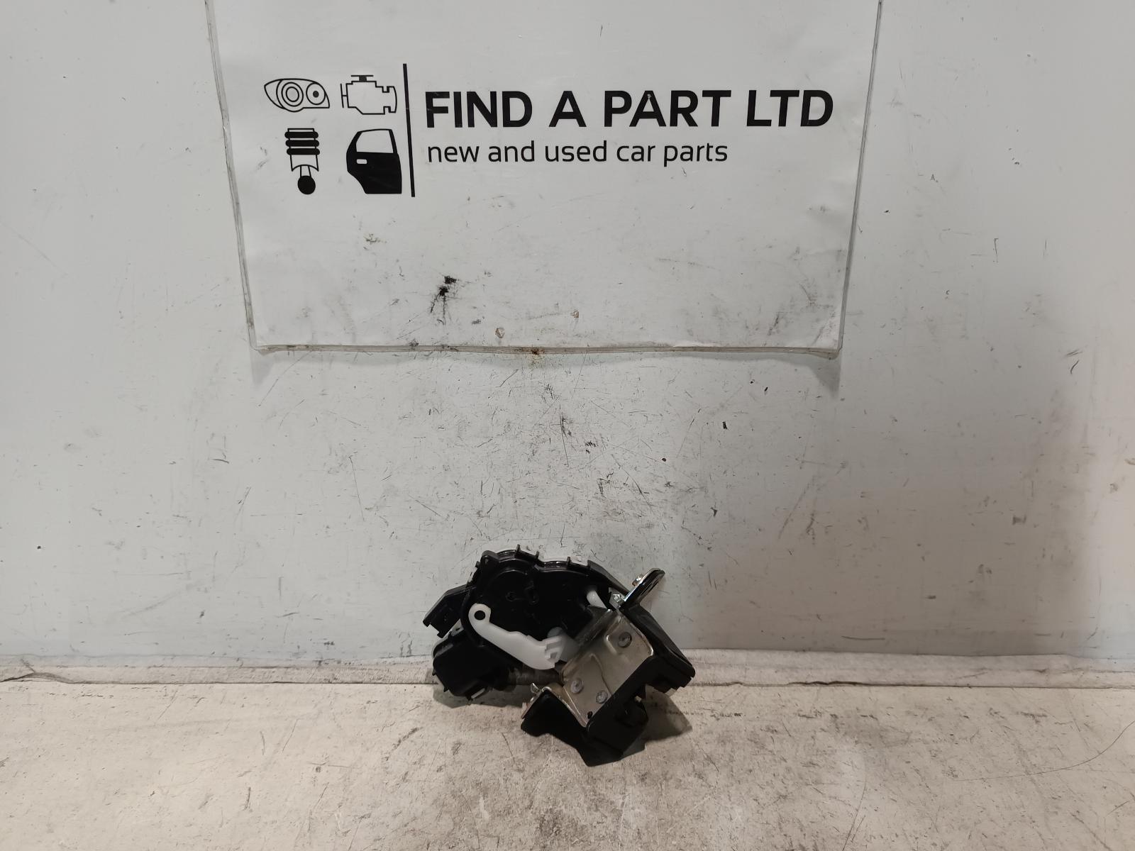 View Auto part Door/Boot/Gate Lock MAZDA 3 2018