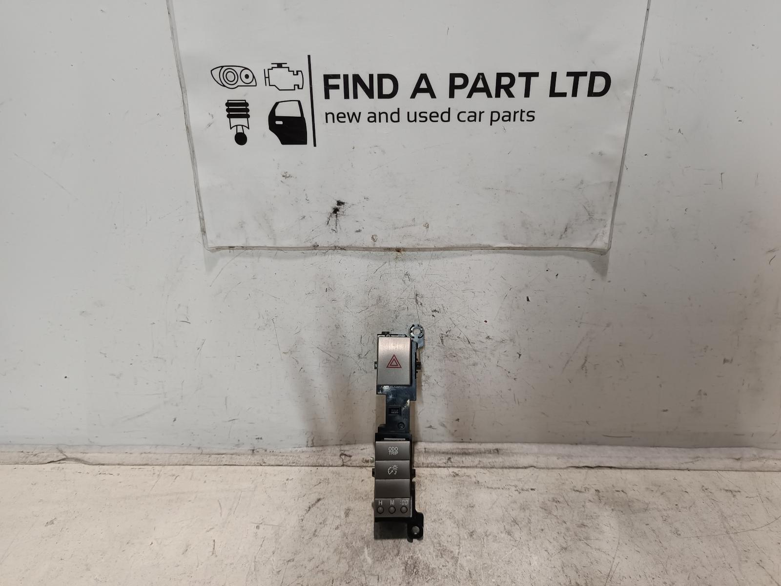 View Auto part Flasher/Hazard Relay TOYOTA ESTIMA 2005