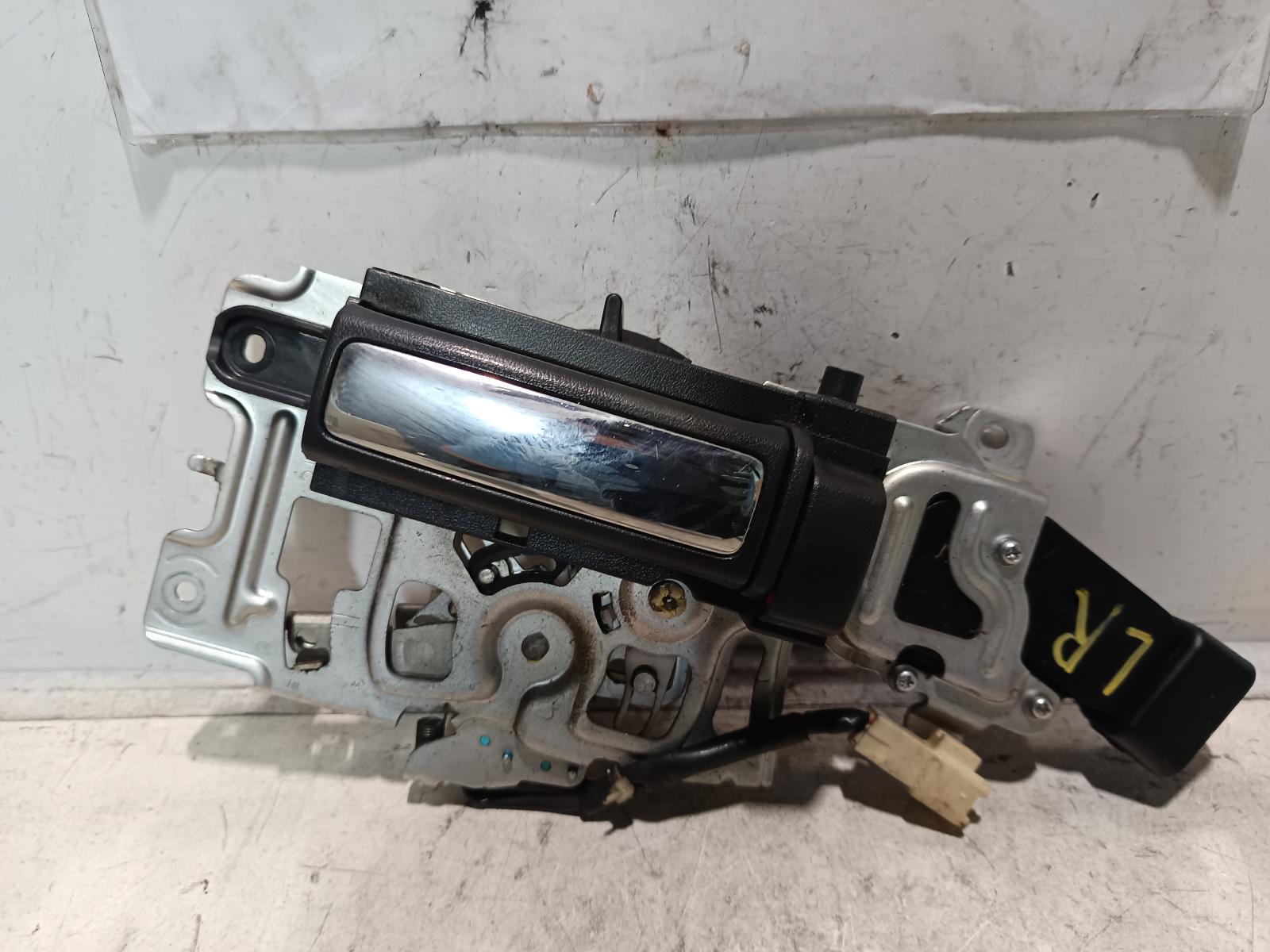 2006 TOYOTA ESTIMA Door Handle Contact us for Photo