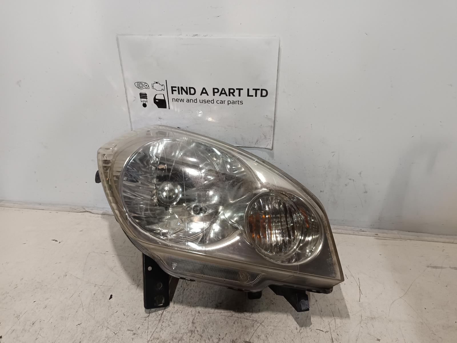 View Auto part Left Headlamp MITSUBISHI DINGO (NZ ONLY) 2000