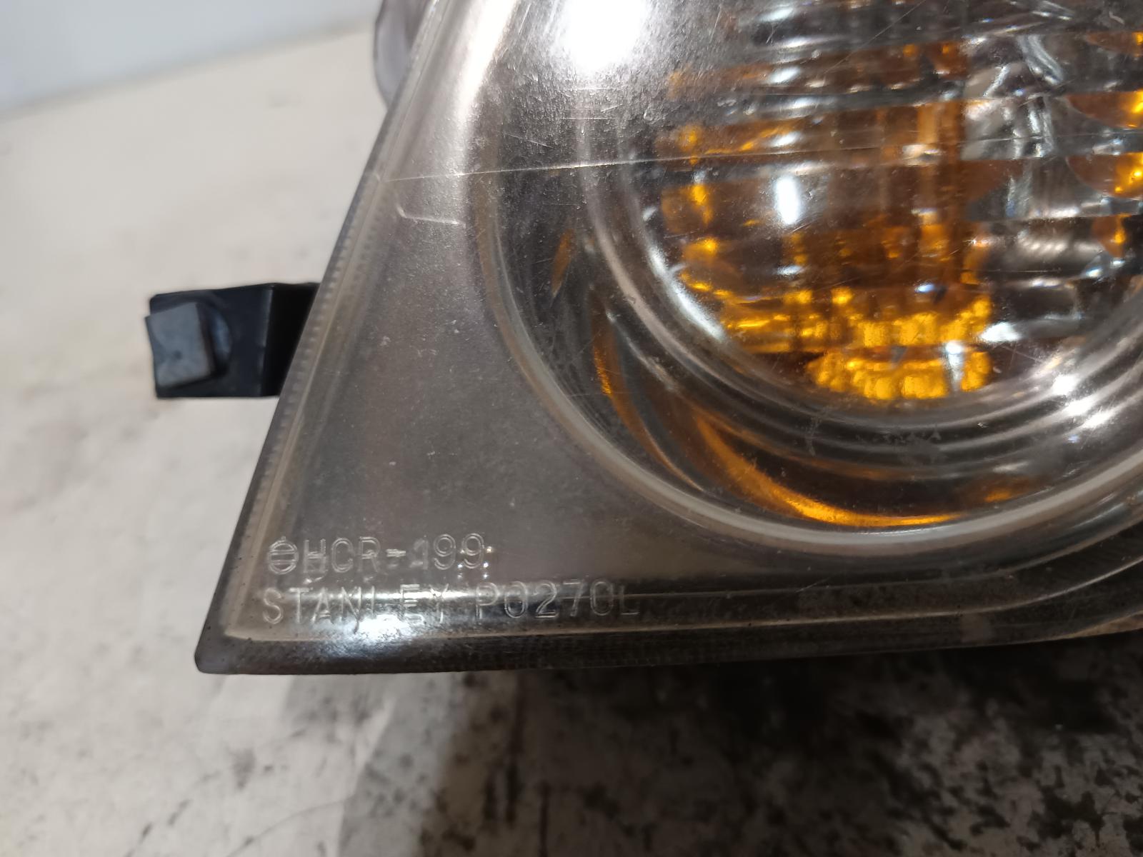 2000 MITSUBISHI DINGO (NZ ONLY) Left Headlamp Contact us for Photo