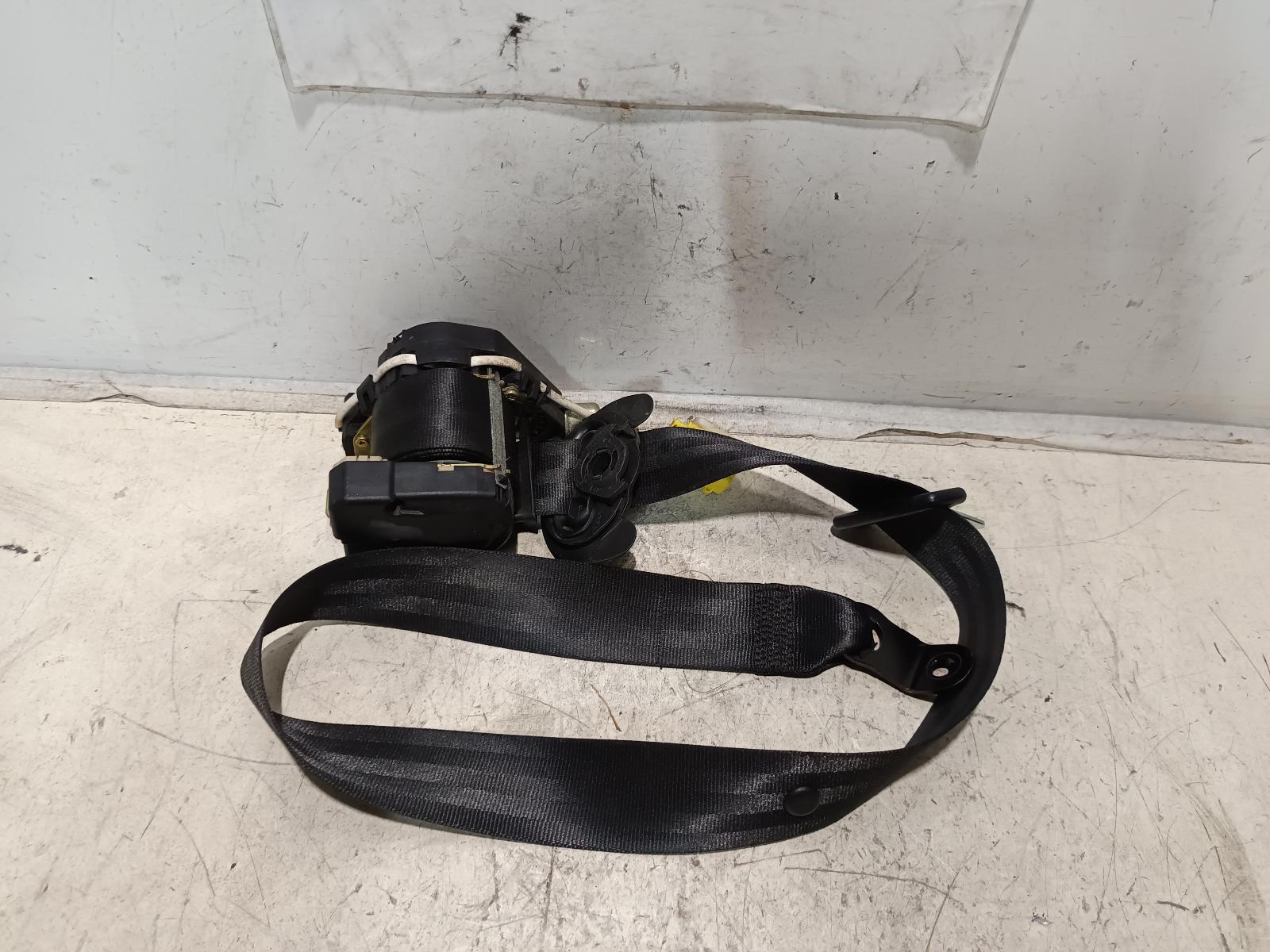 2005 VOLKSWAGEN TOURAN (NZ ONLY) Seatbelt/Stalk Contact us for Photo