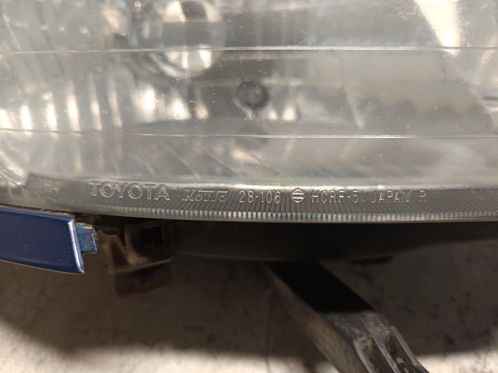 1997 TOYOTA ESTIMA Right Headlamp Contact us for Photo