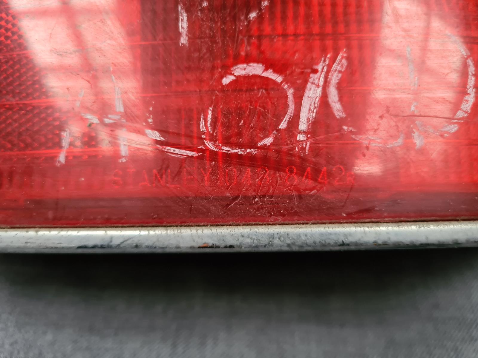 1991 HONDA ACCORD Right Taillight Contact us for Photo