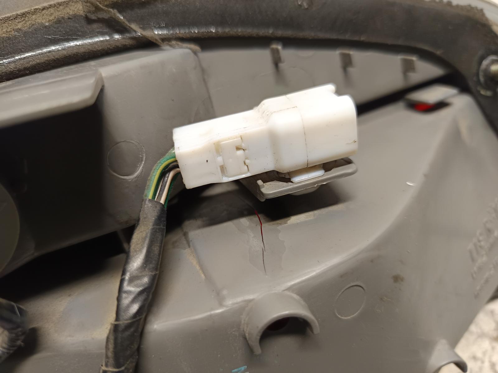 1997 TOYOTA ESTIMA Rear Garnish Contact us for Photo