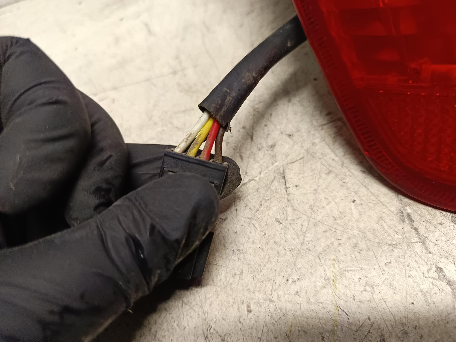 2011 CHERY J11 Left Taillight Contact us for Photo