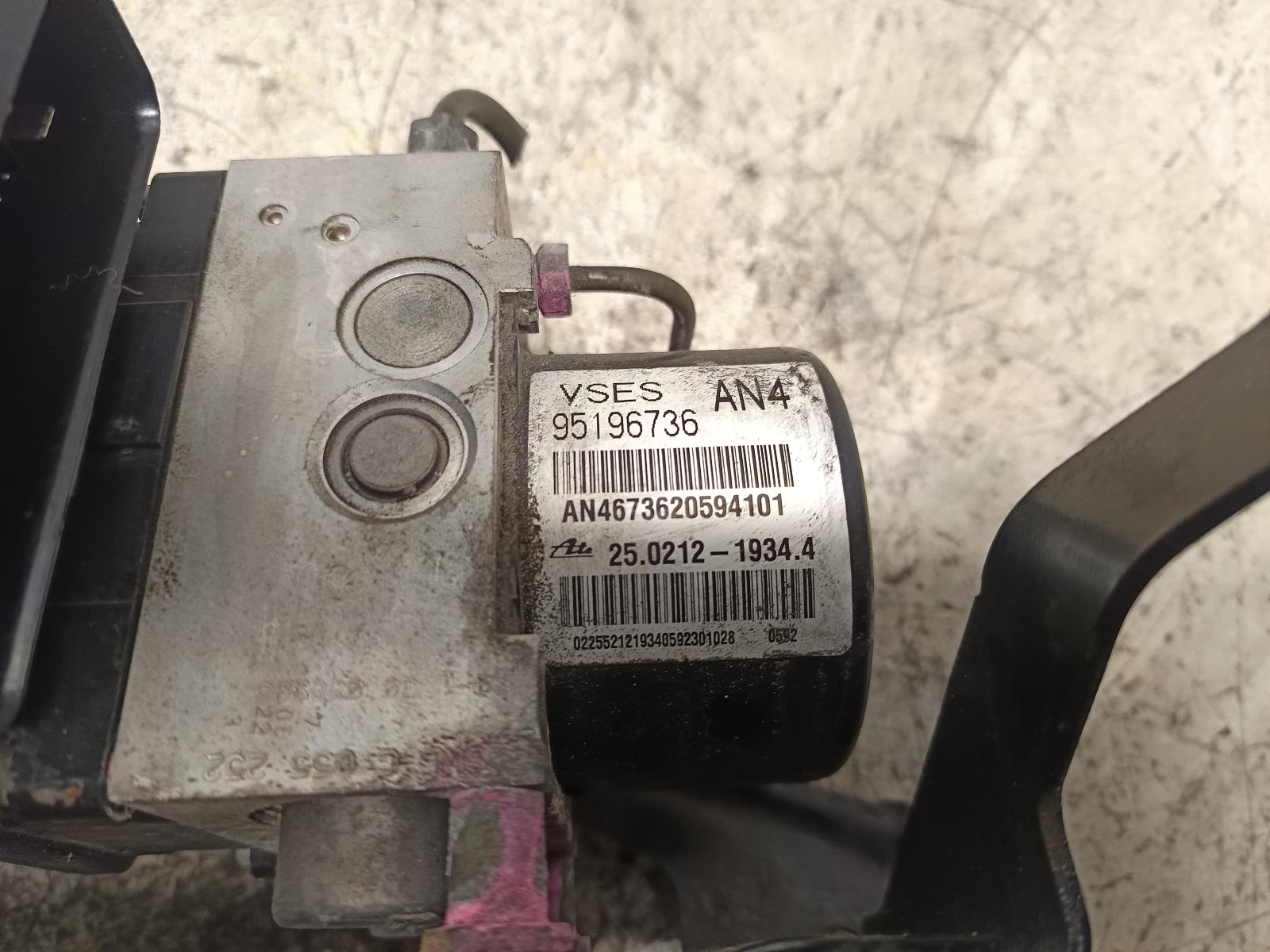 2012 HOLDEN CAPTIVA Abs Pump/Modulator Contact us for Photo
