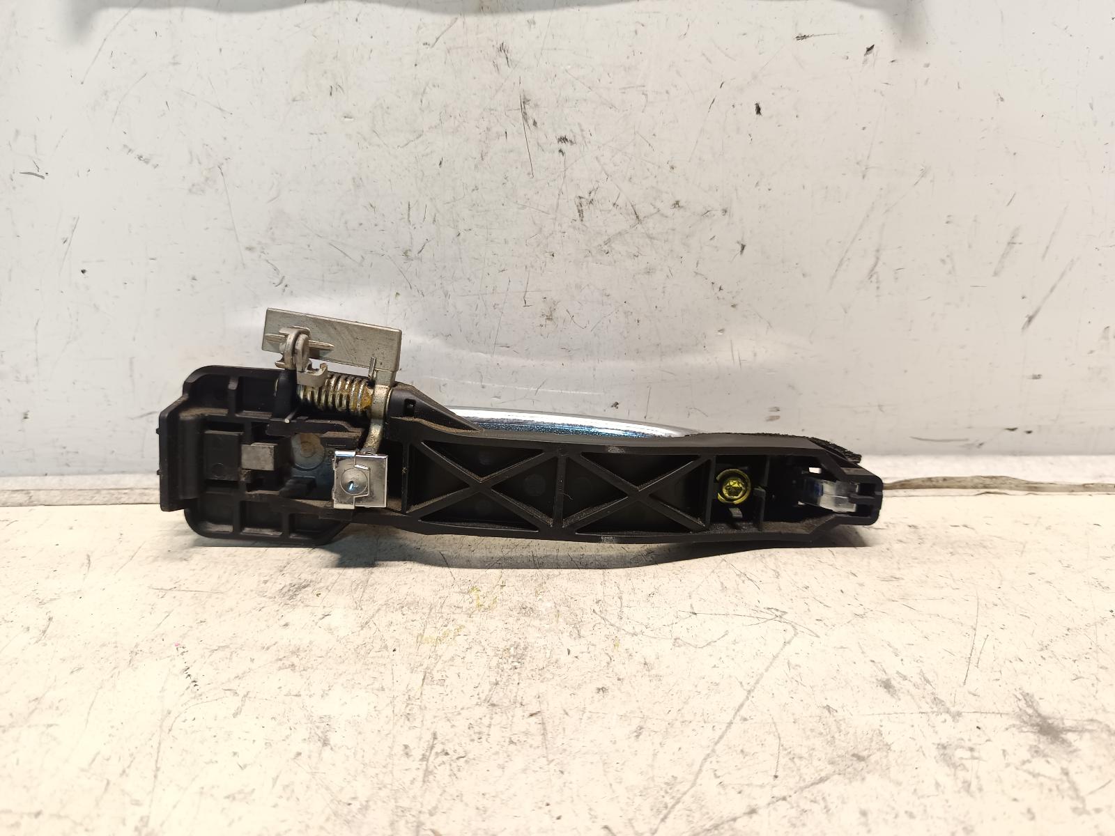 2008 HOLDEN CAPTIVA Door Handle Contact us for Photo
