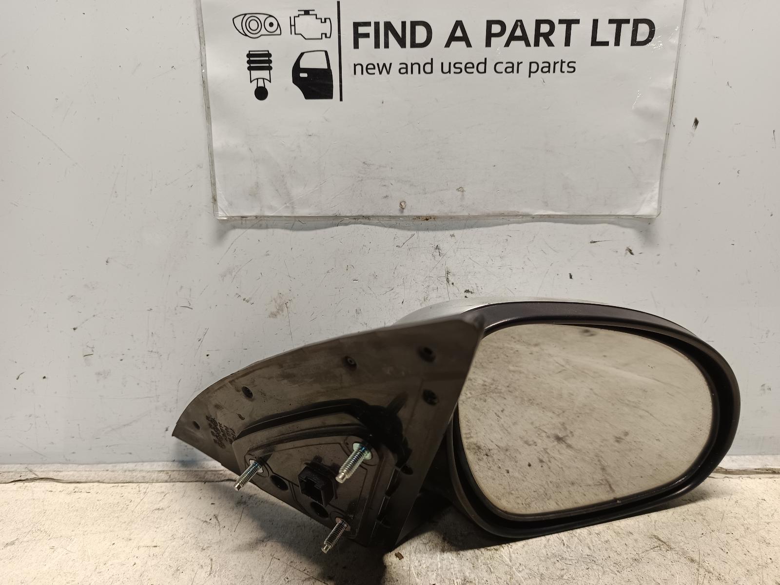 View Auto part Right Door Mirror HYUNDAI I30 2010