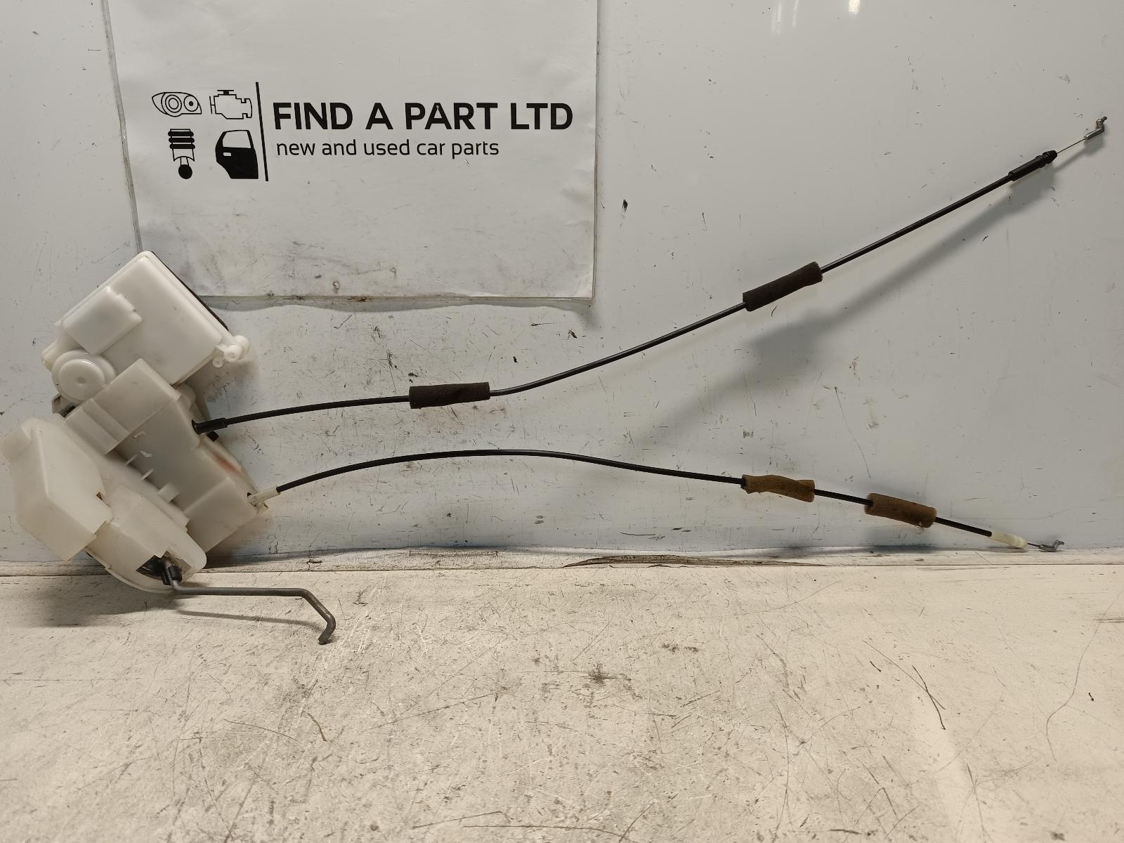 View Auto part Door/Boot/Gate Lock MAZDA MPV 2006