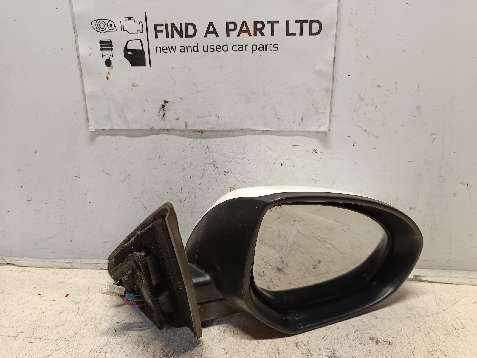 View Auto part Right Door Mirror MAZDA 3 2010