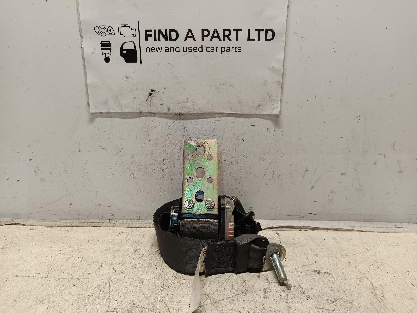 View Auto part Seatbelt/Stalk NISSAN BLUEBIRD 1993