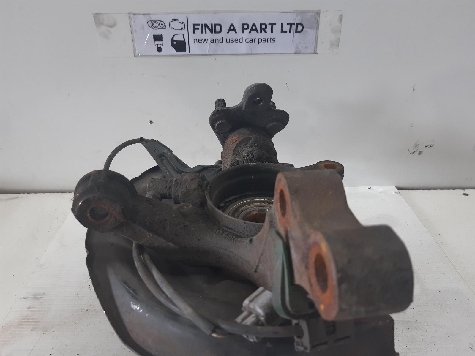 1996 TOYOTA IPSUM (NZ ONLY) Right Front Hub Assembly Contact us for Photo
