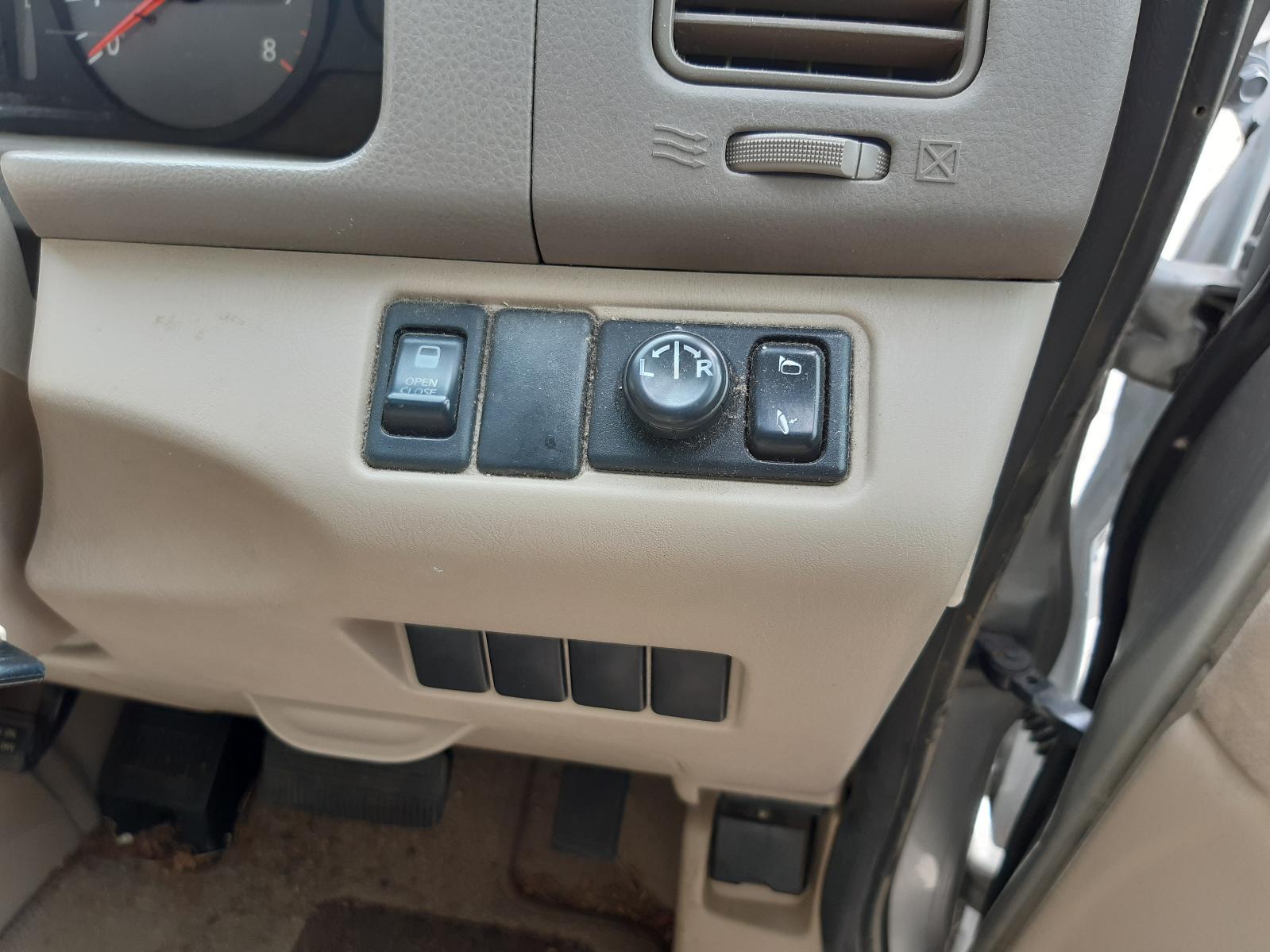 2004 NISSAN SERENA Ecu Contact us for Photo