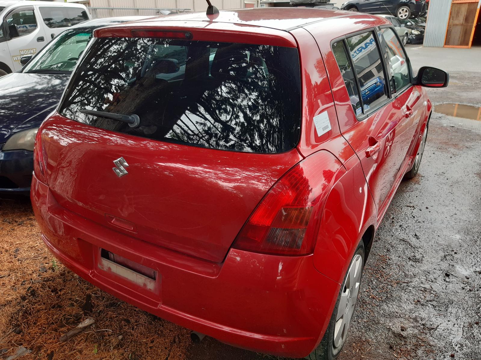2005 SUZUKI SWIFT Right Front Window Reg/Motor Contact us for Photo