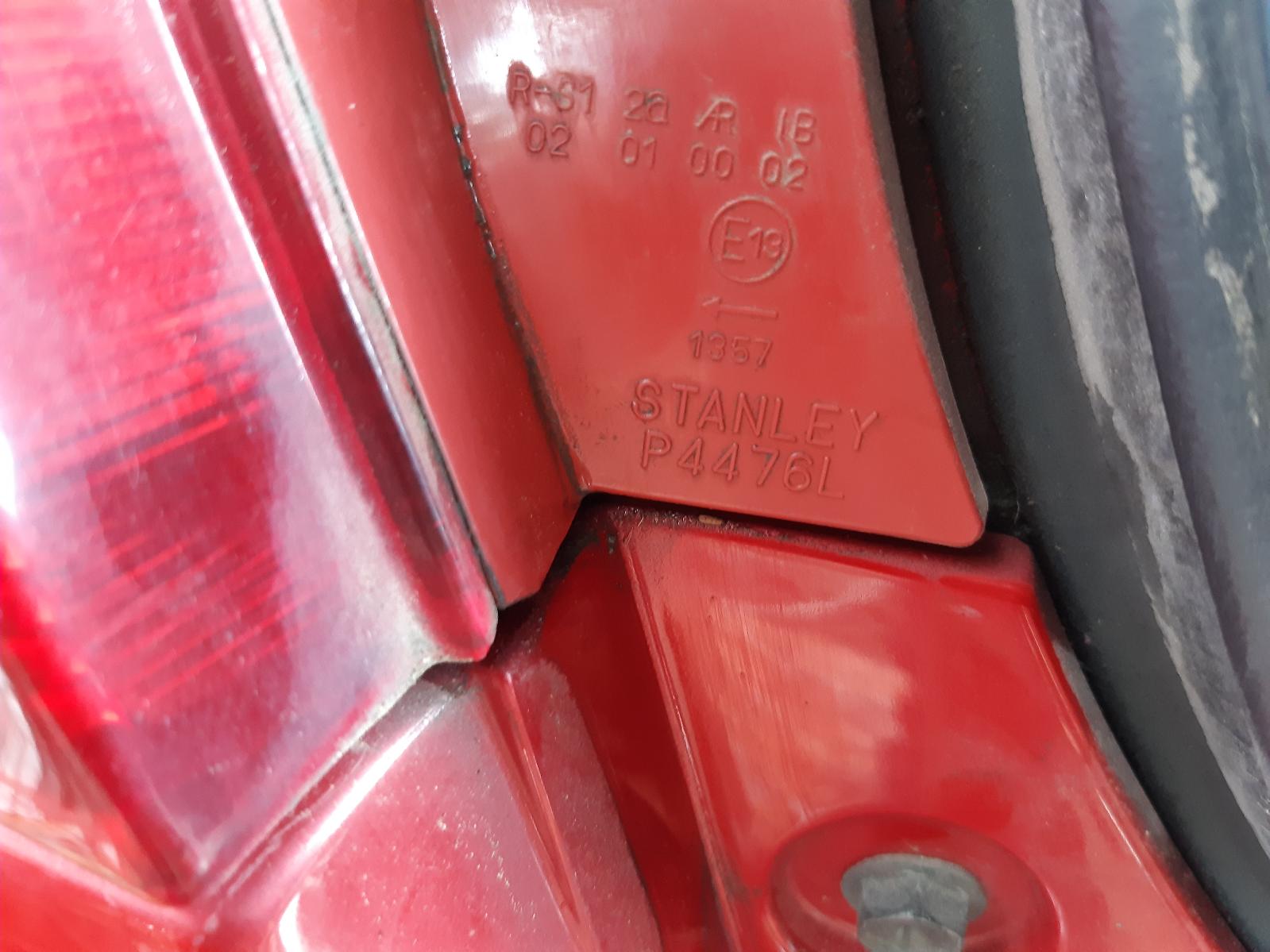 2005 SUZUKI SWIFT Right Front Window Reg/Motor Contact us for Photo