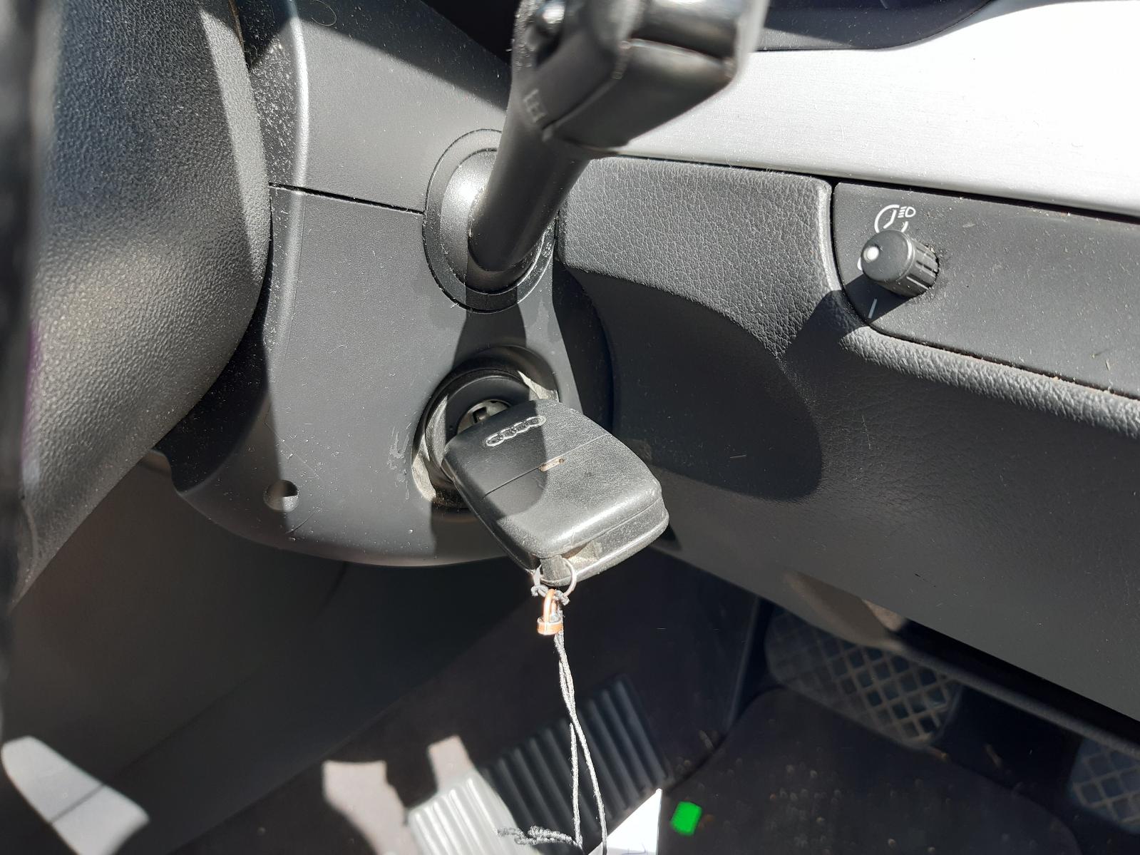 2004 AUDI A4 Left Indicator/Fog/Side Contact us for Photo