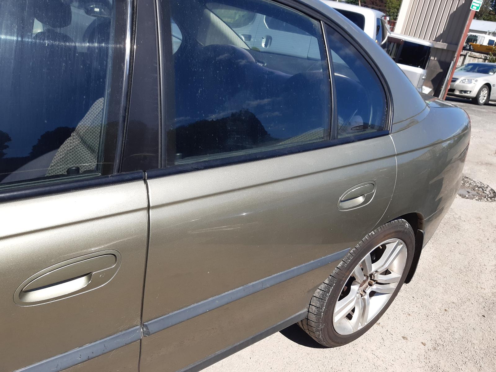 2004 HOLDEN COMMODORE Left Rear Wnd Reg/Motor Contact us for Photo