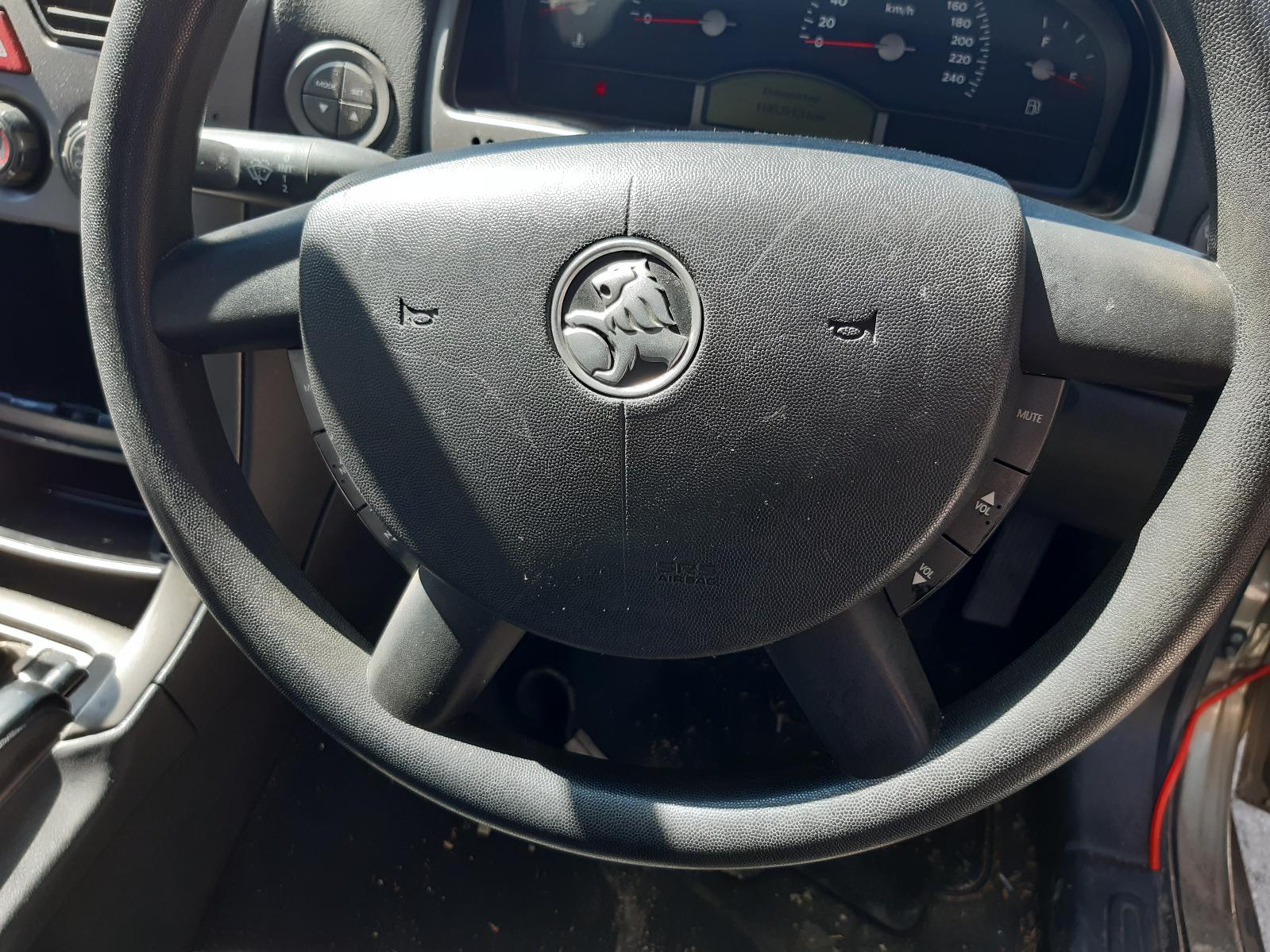 2004 HOLDEN COMMODORE Left Rear Wnd Reg/Motor Contact us for Photo