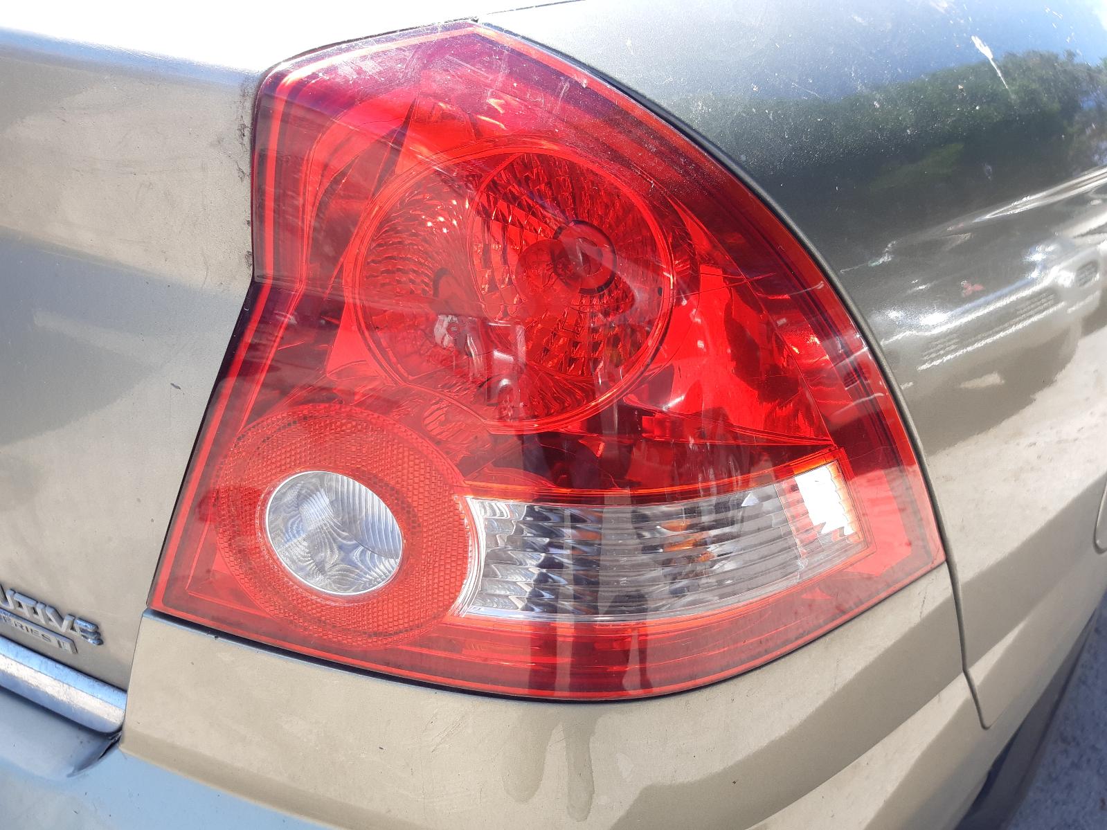2004 HOLDEN COMMODORE Left Rear Wnd Reg/Motor Contact us for Photo