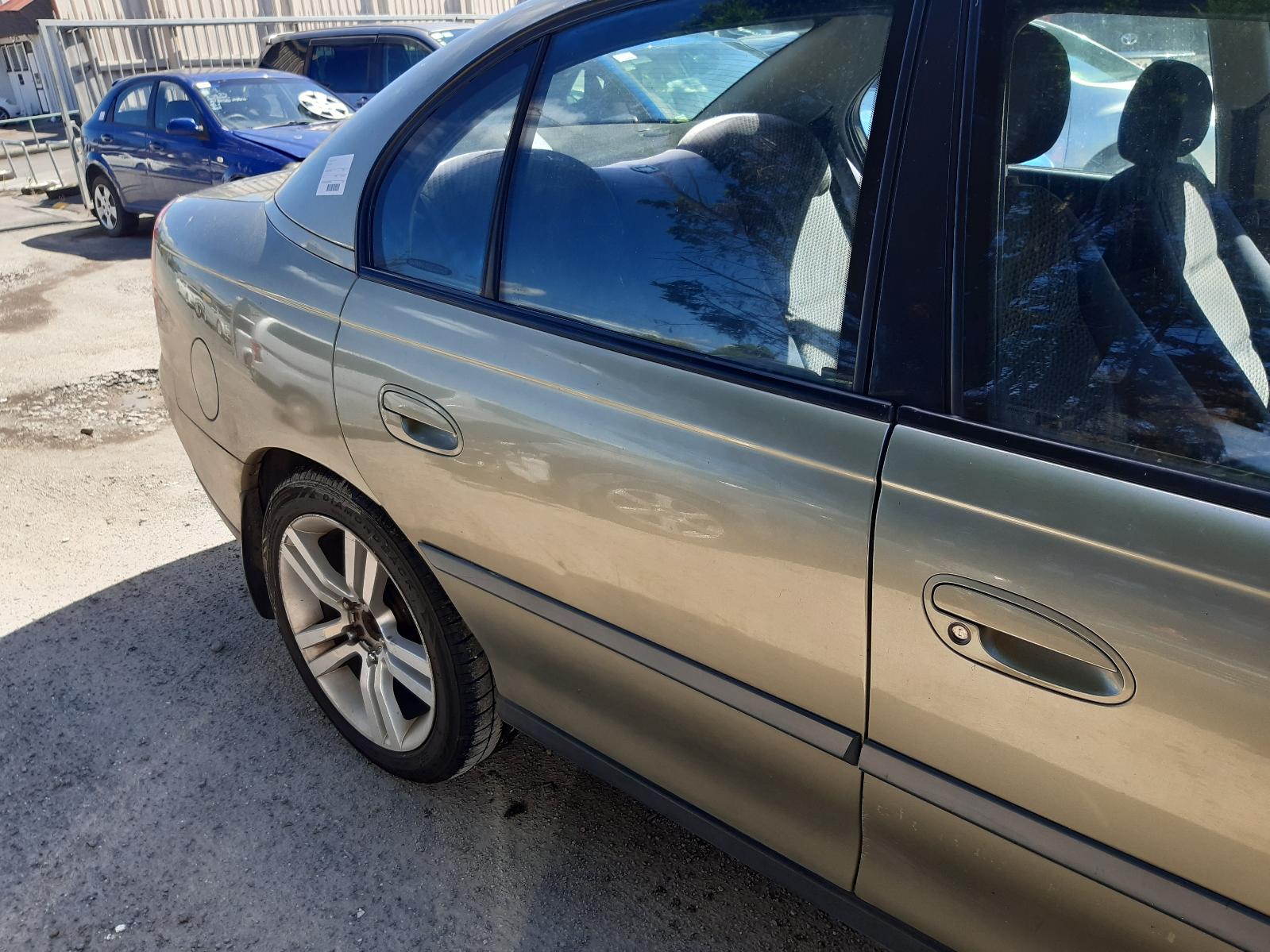 2004 HOLDEN COMMODORE Left Rear Wnd Reg/Motor Contact us for Photo