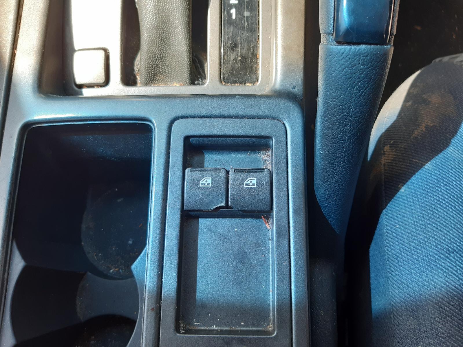 2004 HOLDEN COMMODORE Left Rear Wnd Reg/Motor Contact us for Photo