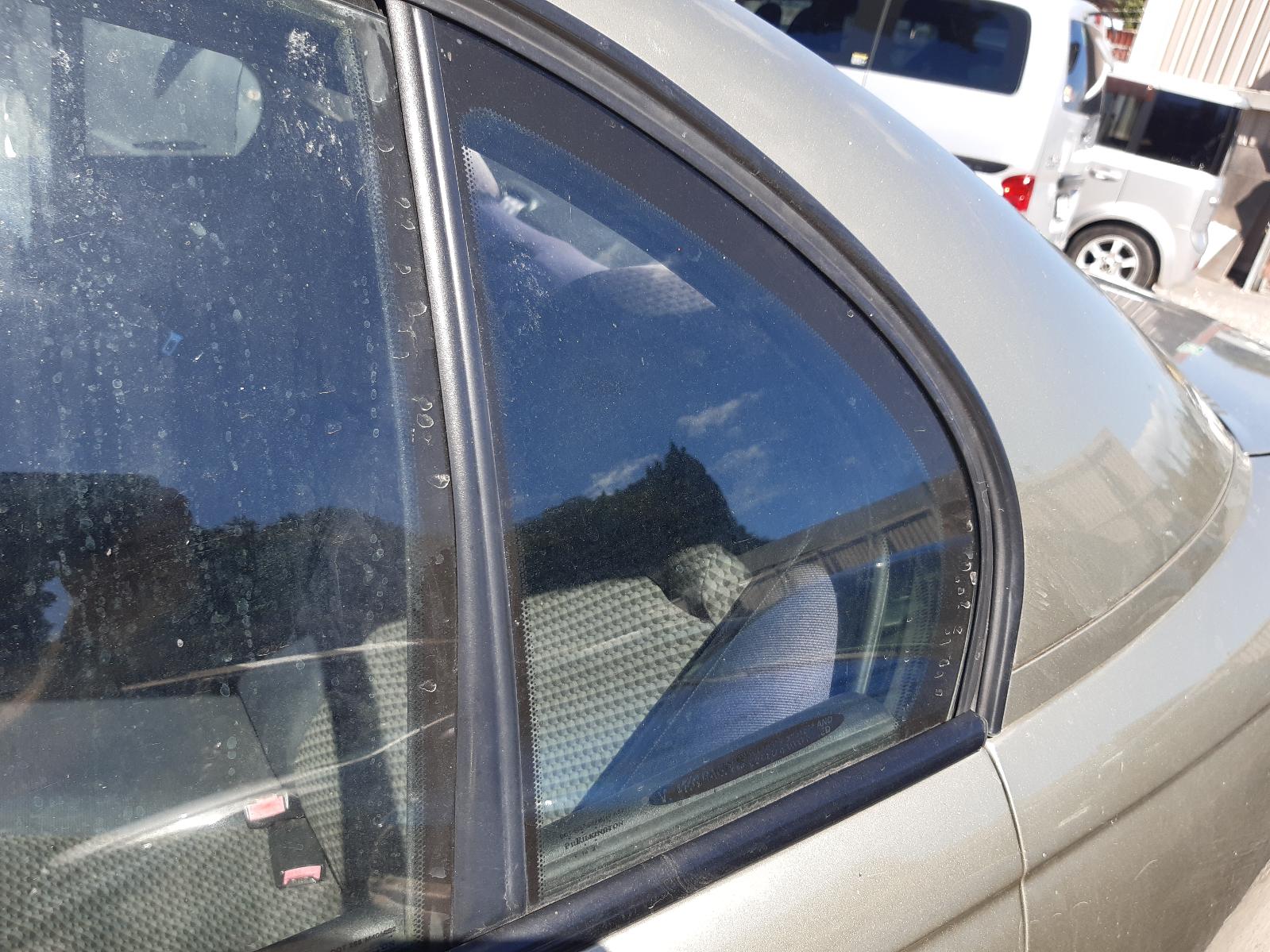 2004 HOLDEN COMMODORE Left Rear Wnd Reg/Motor Contact us for Photo