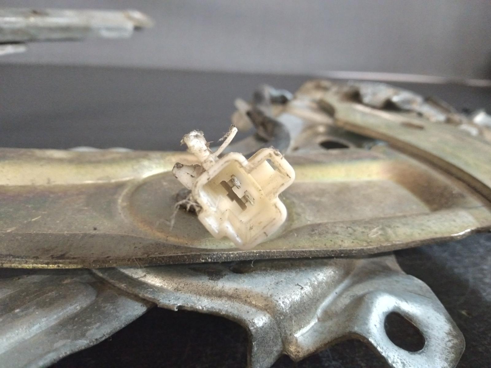 1996 TOYOTA PASEO Left Front Window Reg/Motor Contact us for Photo