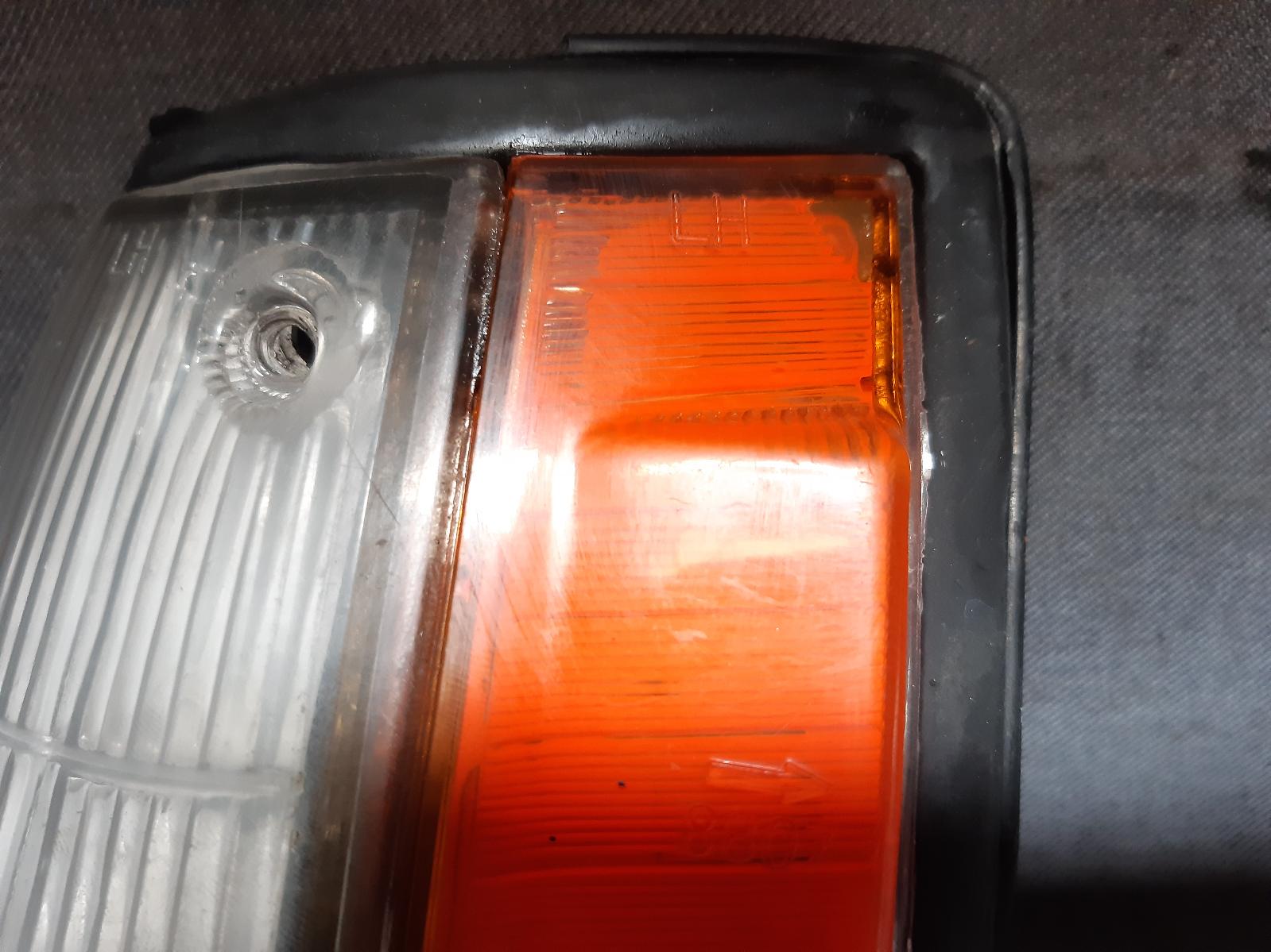 1986 TOYOTA COROLLA Left Indicator/Fog/Side Contact us for Photo