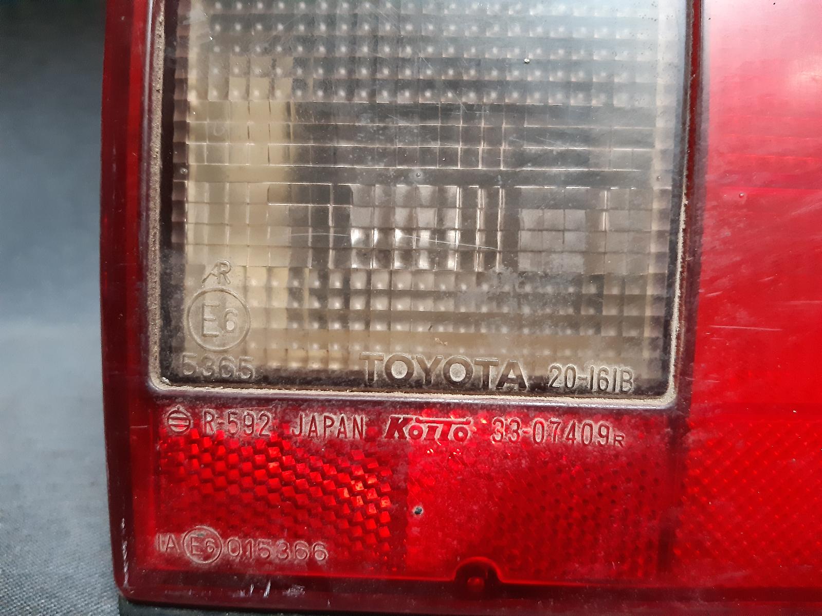 1987 TOYOTA CORONA Right Taillight Contact us for Photo