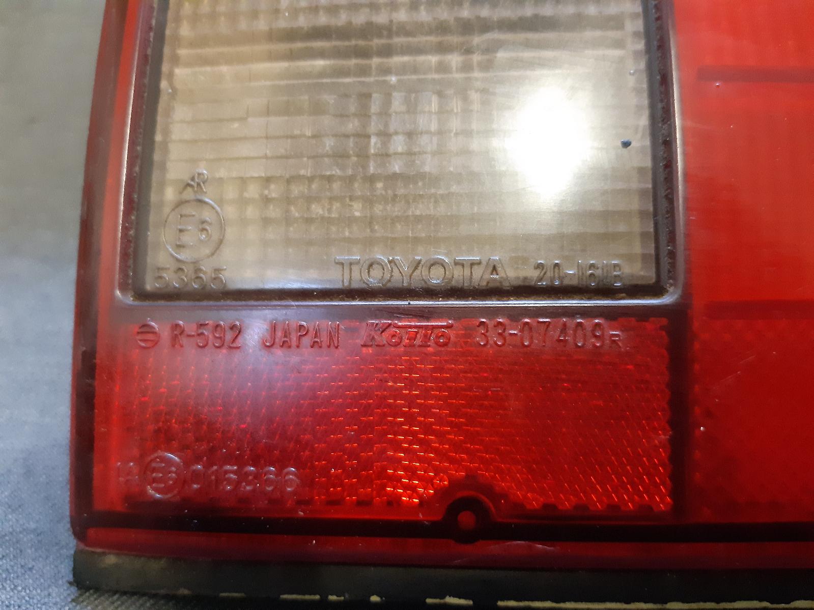 1987 TOYOTA CORONA Right Taillight Contact us for Photo