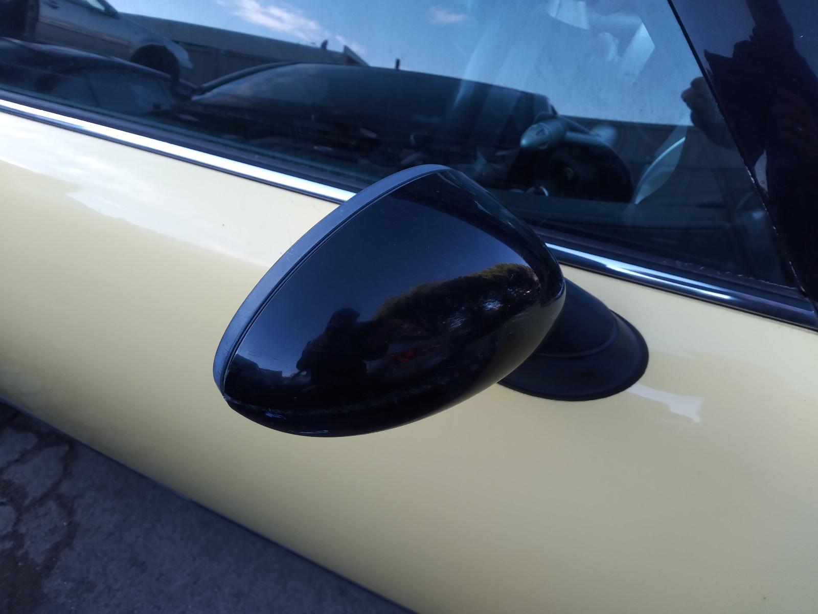 2002 MINI COOPER Seatbelt/Stalk Contact us for Photo