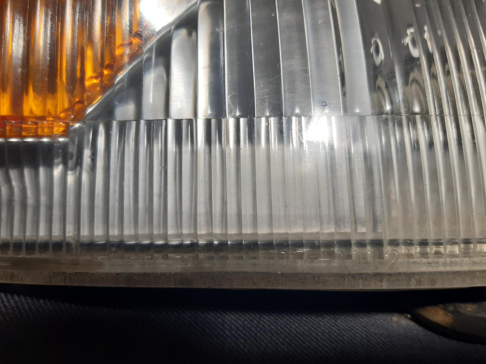 1990 TOYOTA CORONA Right Indicator/Fog/Side Contact us for Photo