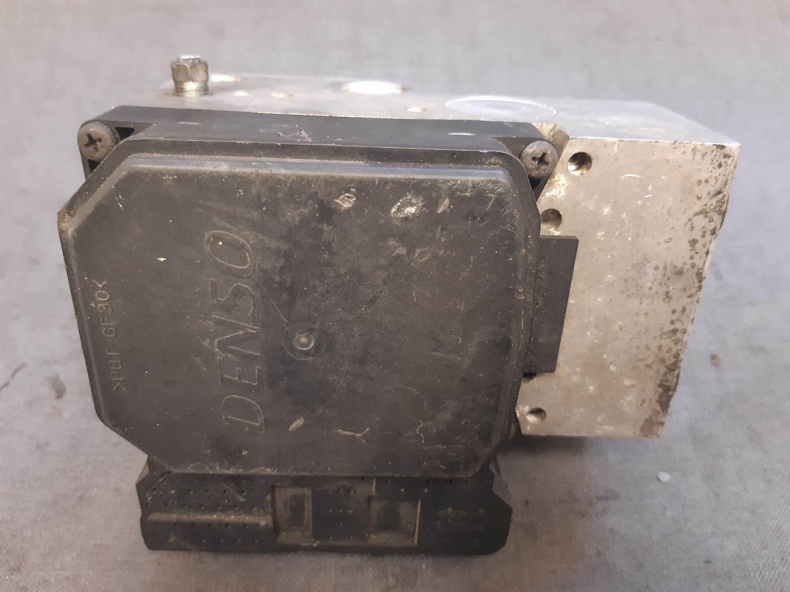 1997 TOYOTA CALDINA Abs Pump/Modulator Contact us for Photo
