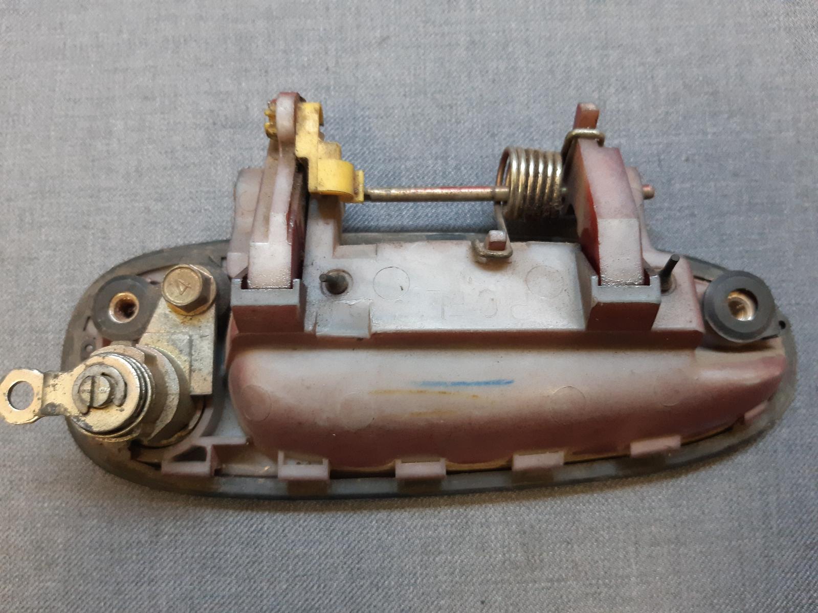 1995 TOYOTA SPRINTER Door Handle Contact us for Photo