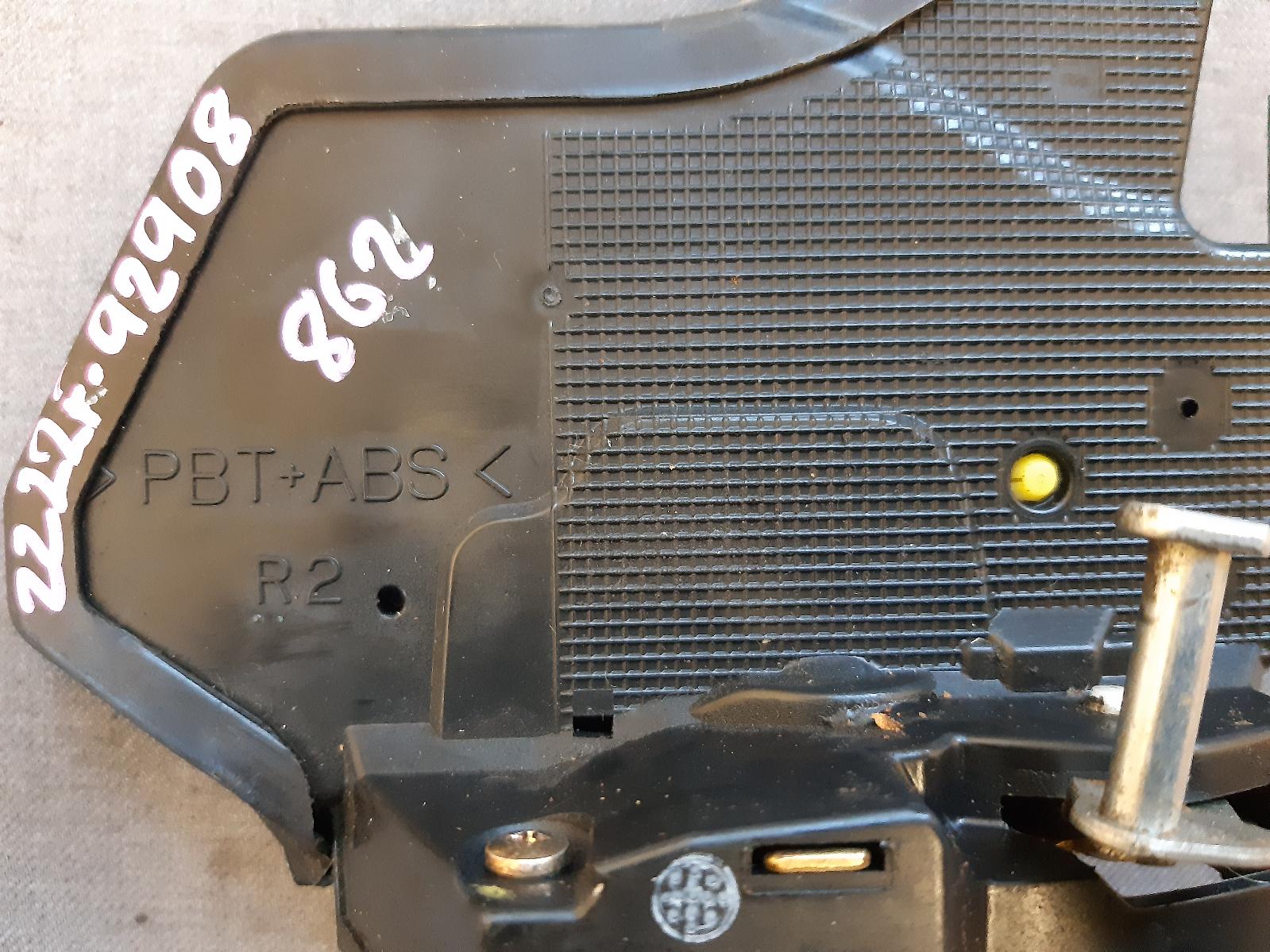 2004 TOYOTA IST (NZ ONLY) Door/Boot/Gate Lock Contact us for Photo