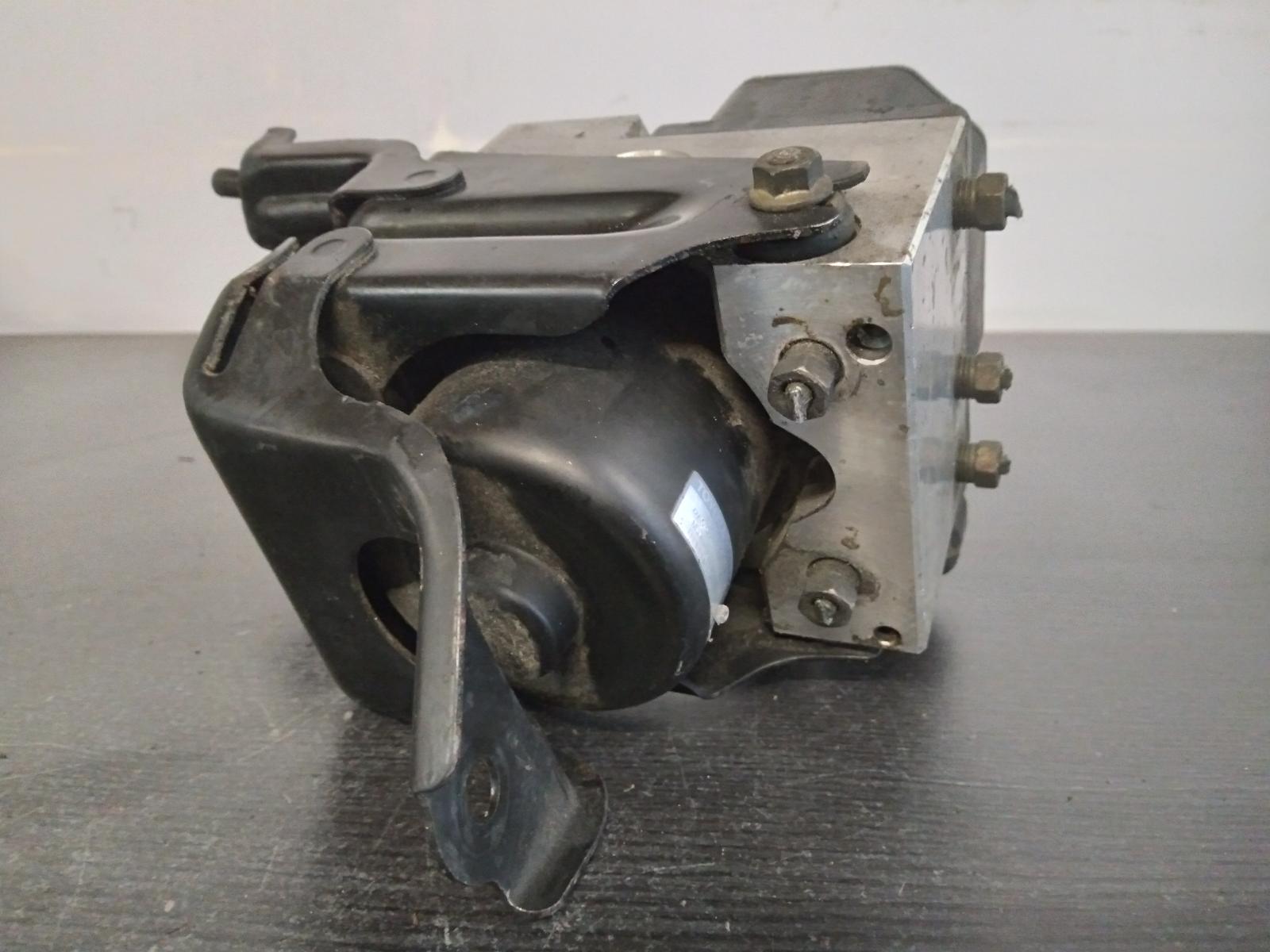 2002 LEXUS IS200/IS300 Abs Pump/Modulator Contact us for Photo