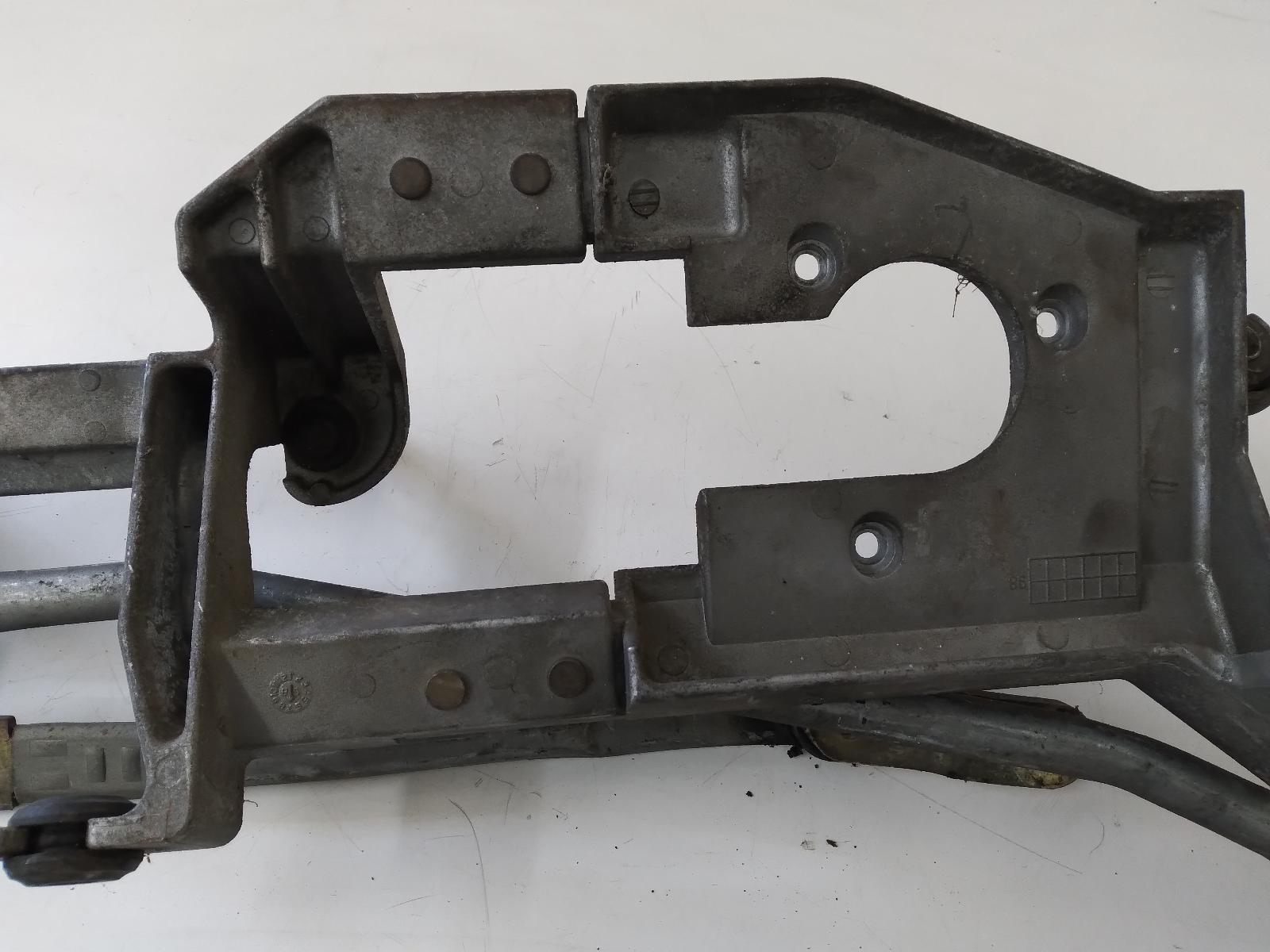 1998 NISSAN PRESAGE (NZ ONLY) Wiper Linkage Contact us for Photo